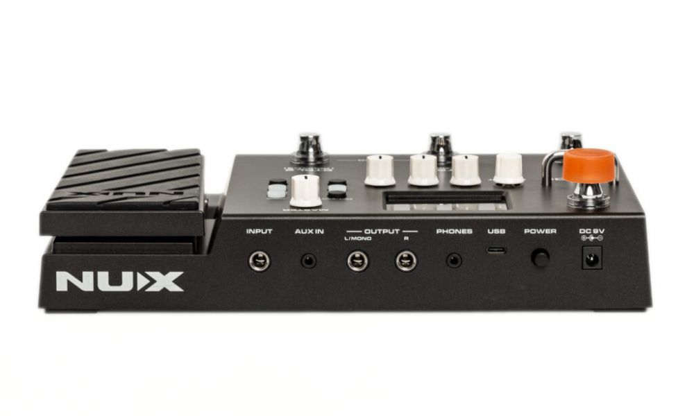 Pedalera Nux Mg-400 para guitarra electrica y bajo